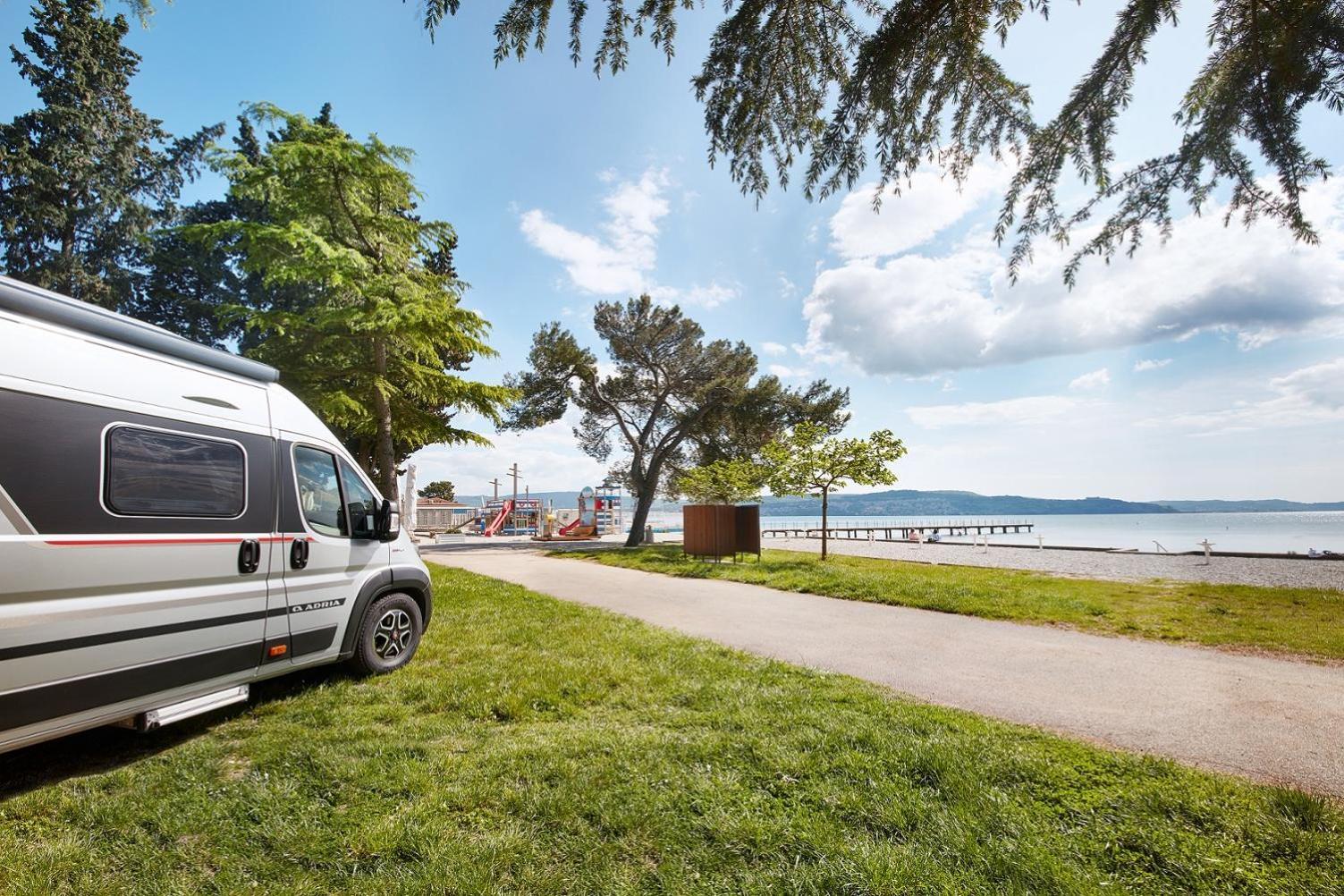 Camping Adria Ankaran - Pitches Exteriör bild